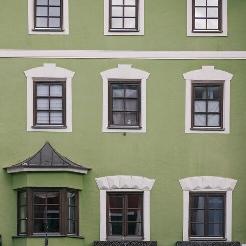 Landschaft Ferienorte Innenstadt Fassade (c) Kitzbuehel Tourismus (12) Privatzimmer in Kitzbühel