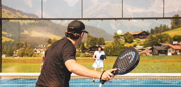 Padel spielen in Kitzbühel