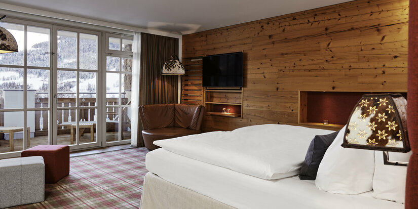 Das Kitzbüheler Golfhotel Grand Tirolia liegt direkt am legendären Championship Golf Course Eichenheim. Ansicht eines Doppelzimmers