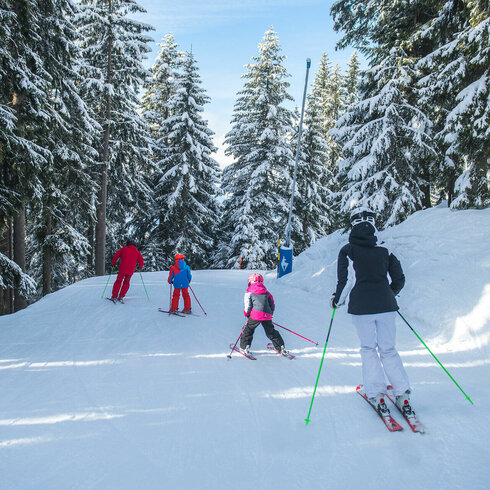 Skifahren mit der ganzen Familie in Kitzbühel