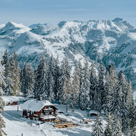 Sonnbühel Hütte auf der Hahnenkamm Berg